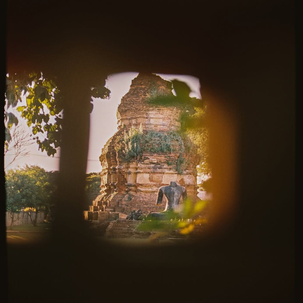 The Story Behind the Name Athita and Wat Athi Ton Kaew in Chiang Saen — photograph 3