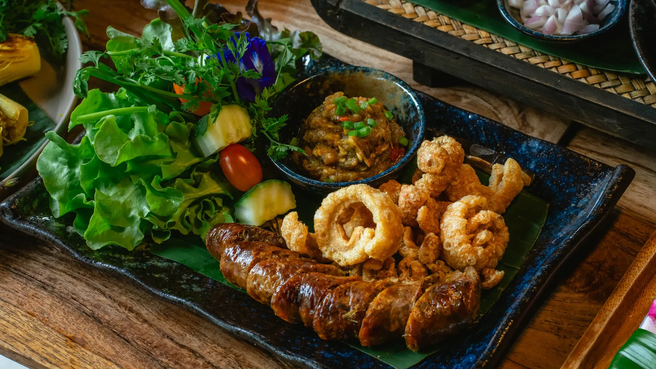 What to Eat in Chiang Saen: Northern Thai Food at Wiang Neua